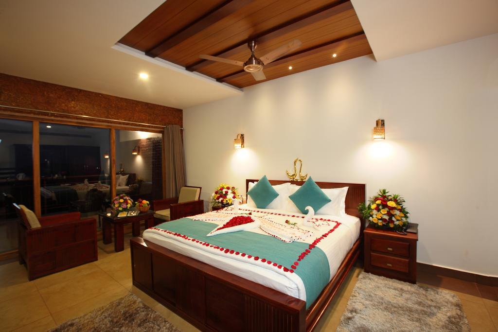 Tariyod Arayal Resort-A Unit Of Sharoy Resort חדר תמונה